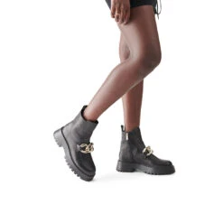 CLEO BLACK LEATHER - SM REBOOTED -Steve Madden Store DV ONFOOT 07 27 224720