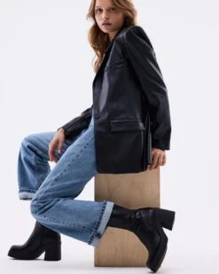 KLAYTON BLACK - SM REBOOTED 15 KLAYTON BLACK - SM REBOOTED -Steve Madden Store SM 2023 OCTOBER DTC 07 KLAYTON 1317 CROPPED 1db82d7e a911 40db bf10 cf3b6516c692