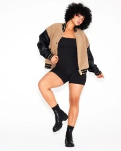 HUTCH BLACK - SM REBOOTED -Steve Madden Store SM 2023 SEPTEMBER DTC INTL 07 HUTCH 0202 CROPPED 250e8670 a186 4a44 83c5 55598a4dba5d