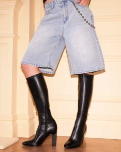 ARIA BLACK 16 ARIA BLACK -Steve Madden Store SM 2024 NOVEMBER DTC 02 ARIA 0049 CROPPED