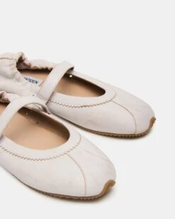 ANAYA WHITE DISTRESSED -Steve Madden Store STEVEMADDEN SHOES ANAYA WHITE DISTRESSED 04