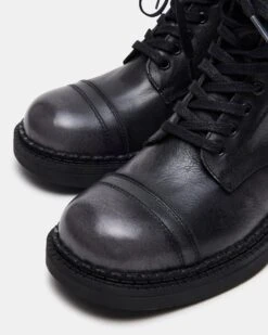 CRIMSON BLACK DISTRESSED -Steve Madden Store STEVEMADDEN SHOES CRIMSON BLACK DISTRESSED 05