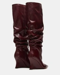 DISTORTION BURGUNDY -Steve Madden Store STEVEMADDEN SHOES DISTORTION BURGUNDY 02
