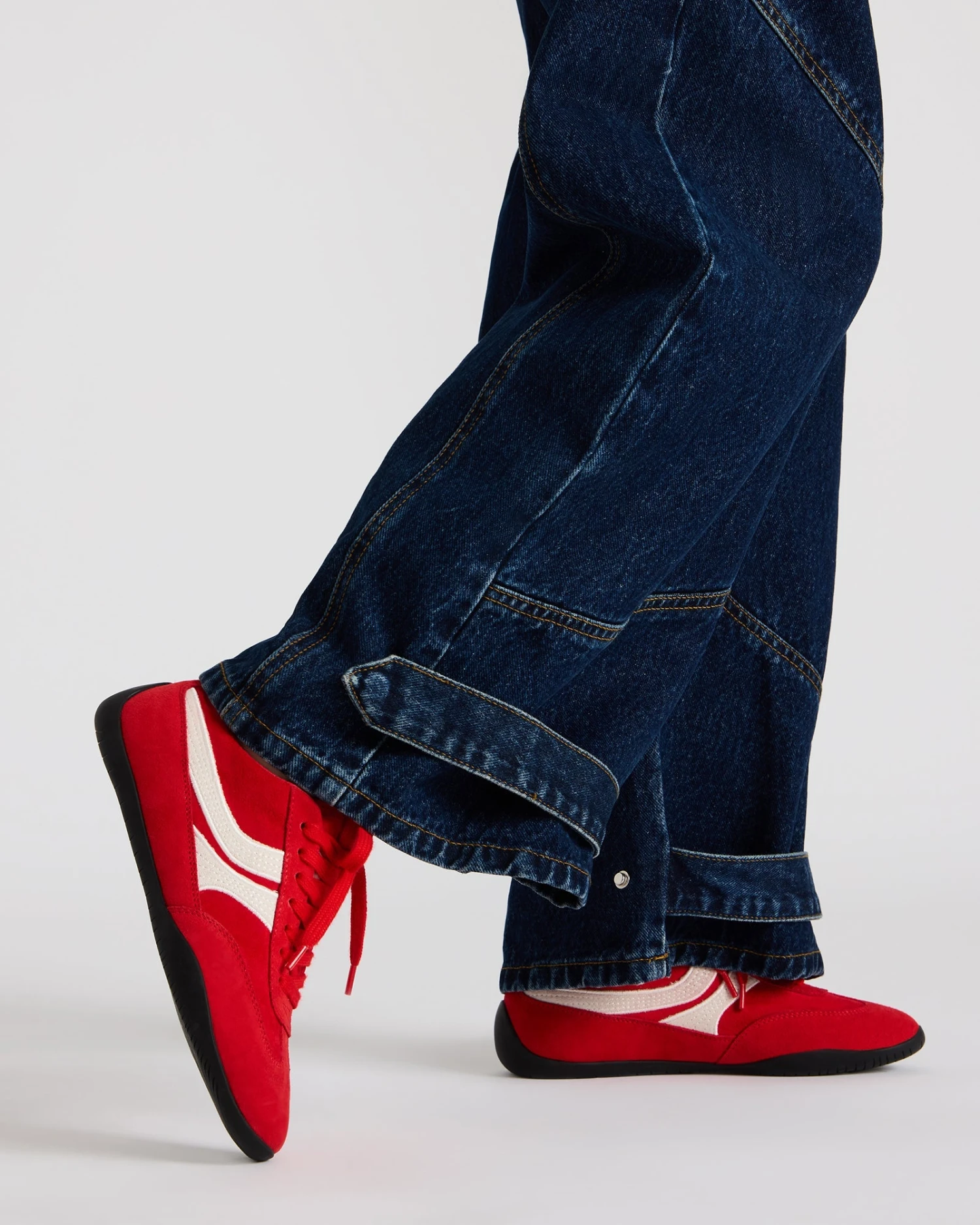 DOBSON RED 2 DOBSON RED - Image 2