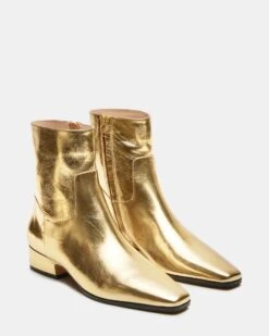 DUSTY GOLD LEATHER -Steve Madden Store STEVEMADDEN SHOES DUSTY GOLD LEATHER 01 c8292c6b 44e2 44e0 a8ed 6ac1dd083ff8