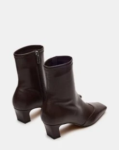 JETER BROWN 9 JETER BROWN -Steve Madden Store STEVEMADDEN SHOES JETER BROWN 103