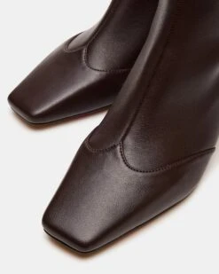 JETER BROWN 7 JETER BROWN -Steve Madden Store STEVEMADDEN SHOES JETER BROWN 105