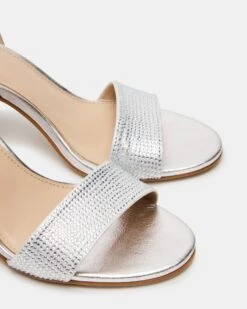 LARAH RHINESTONES -Steve Madden Store STEVEMADDEN SHOES LARAH R RHINESTONES 04