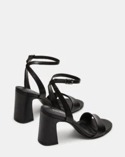 LARAH BLACK LEATHER 9 LARAH BLACK LEATHER -Steve Madden Store STEVEMADDEN SHOES LARAH BLACK LEATHER 03