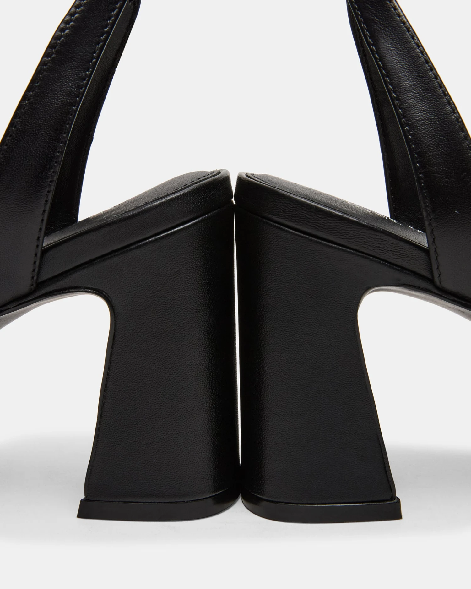 LARAH BLACK LEATHER 3 LARAH BLACK LEATHER - Image 3