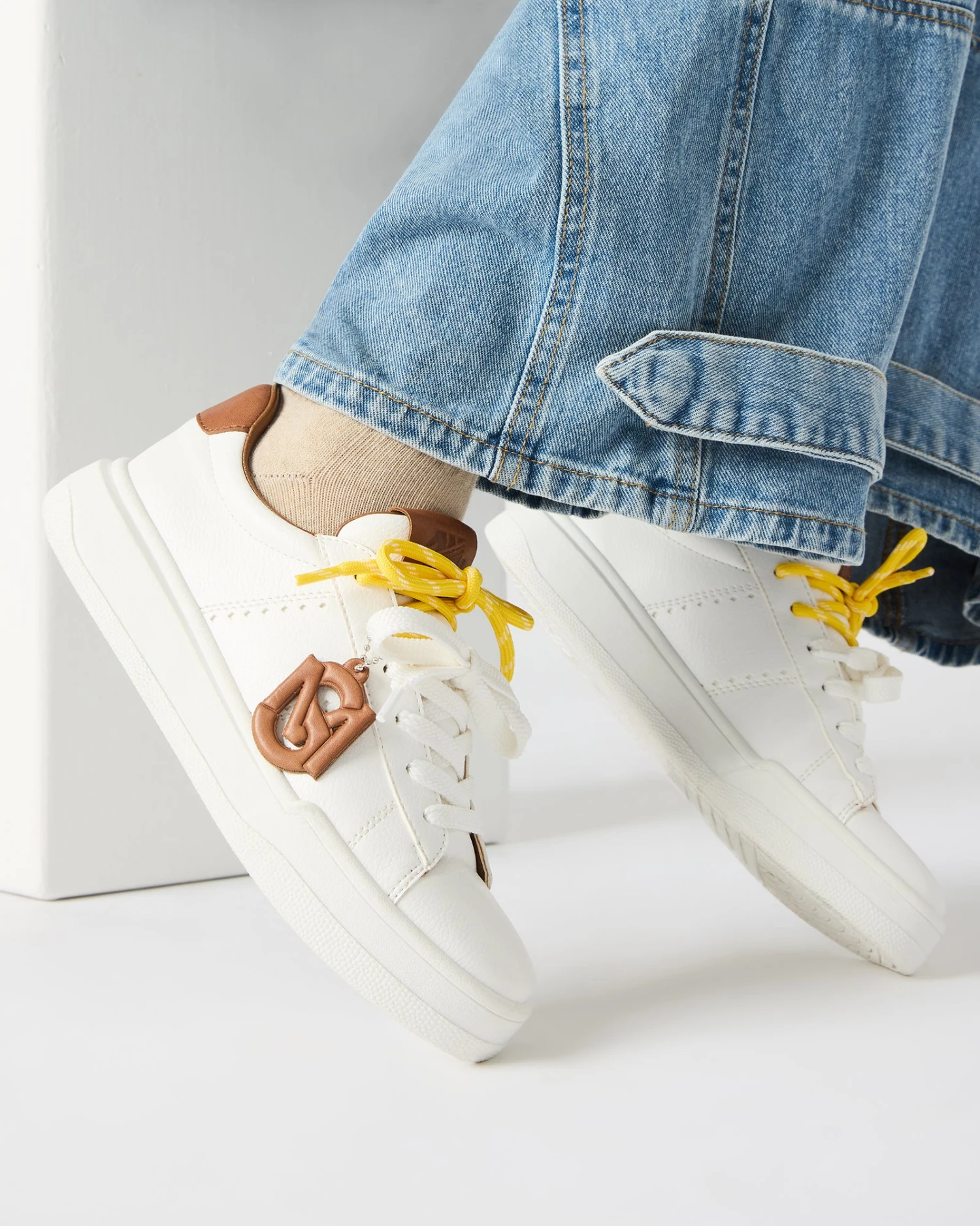 MARVIN WHITE/TAN 2 MARVIN WHITE/TAN - Image 2