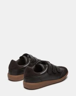 MOMENTUM BROWN SUEDE -Steve Madden Store STEVEMADDEN SHOES MOMENTUM BROWN SUEDE 02