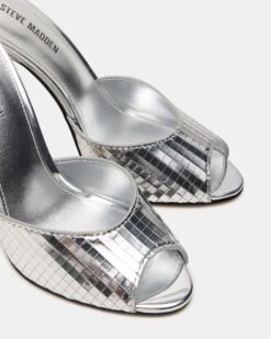 PRIYA SILVER DISCO -Steve Madden Store STEVEMADDEN SHOES PRIYA DISCO SILVER 04